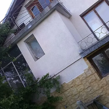 Pensjonat вилна зона златни пясъци, спирка ален мак *